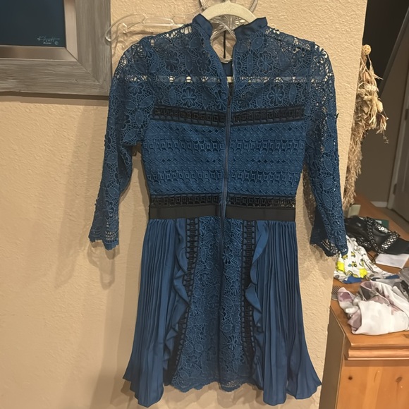 Self Portrait Guipure Lace Pleated Blue Mini Dress 4 - Picture 8 of 9
